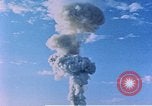 Standbild Atomic Test erfüllt Nye County Nevada USA, 1957, aus Sekunde 39 historischem Filmmaterial Videoclip 65675027691