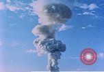Standbild Atomic Test erfüllt Nye County Nevada USA, 1957, aus Sekunde 40 historischem Filmmaterial Videoclip 65675027691