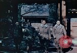 Standbild japanische Kamikaze Piloten Chofu Japan, 1945, aus Sekunde 20 historischem Filmmaterial Videoclip 65675027701