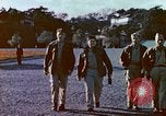 Standbild American Officers Tokio Japan, 1945, aus Sekunde 33 historischem Filmmaterial Videoclip 65675027711