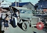 Standbild japanische Kinder nach Zweiten Weltkrieg Tokio Japan, 1945, aus Sekunde 3 historischem Filmmaterial Videoclip 65675027715