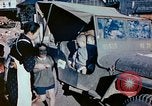 Standbild japanische Kinder nach Zweiten Weltkrieg Tokio Japan, 1945, aus Sekunde 16 historischem Filmmaterial Videoclip 65675027715