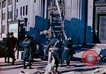 Immagine di Vigili del fuoco giapponese Tokyo Giappone, 1945, secondo 38 filmato di repertorio 65675027717