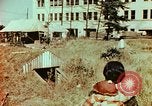 Immagine di Giapponese Air Raid Shelter Tokyo Giappone, 1945, secondo 14 filmato di repertorio 65675027724