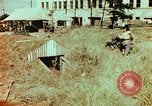 Immagine di Giapponese Air Raid Shelter Tokyo Giappone, 1945, secondo 27 filmato di repertorio 65675027724