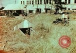 Immagine di Giapponese Air Raid Shelter Tokyo Giappone, 1945, secondo 28 filmato di repertorio 65675027724
