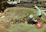 Immagine di Giapponese Air Raid Shelter Tokyo Giappone, 1945, secondo 46 filmato di repertorio 65675027724