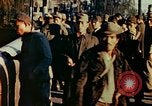 Immagine di Civili giapponesi Tokyo Giappone, 1945, secondo 31 filmato di repertorio 65675027725