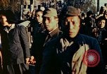 Immagine di Civili giapponesi Tokyo Giappone, 1945, secondo 35 filmato di repertorio 65675027725