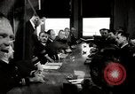 Immagine di Pistola Navy equipaggi New York United States USA, 1943, secondo 16 filmato di repertorio 65675027729