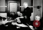 Immagine di Pistola Navy equipaggi New York United States USA, 1943, secondo 37 filmato di repertorio 65675027729