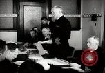 Immagine di Pistola Navy equipaggi New York United States USA, 1943, secondo 51 filmato di repertorio 65675027729