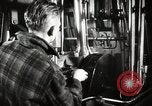 Immagine di I membri dell'equipaggio New York United States USA, 1943, secondo 41 filmato di repertorio 65675027730