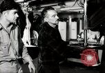 Immagine di I membri dell'equipaggio New York United States USA, 1943, secondo 42 filmato di repertorio 65675027730