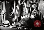 Immagine di I membri dell'equipaggio New York United States USA, 1943, secondo 47 filmato di repertorio 65675027730