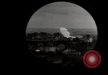 Standbild United States Marine Artillerie feuern Batterie europäische Theater, 1945, aus Sekunde 9 historischem Filmmaterial Videoclip 65675027738