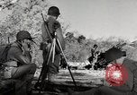 Standbild United States Marine Artillerie feuern Batterie europäische Theater, 1945, aus Sekunde 16 historischem Filmmaterial Videoclip 65675027738