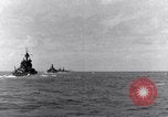 Standbild US-Kriegsschiffe Pacific Theater, 1943, aus Sekunde 7 historischem Filmmaterial Videoclip 65675027741