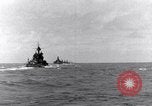 Standbild US-Kriegsschiffe Pacific Theater, 1943, aus Sekunde 11 historischem Filmmaterial Videoclip 65675027741