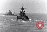 Standbild US-Kriegsschiffe Pacific Theater, 1943, aus Sekunde 22 historischem Filmmaterial Videoclip 65675027741