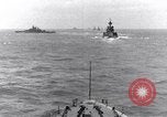 Standbild US-Kriegsschiffe Pacific Theater, 1943, aus Sekunde 39 historischem Filmmaterial Videoclip 65675027741