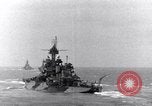 Standbild US-Kriegsschiffe Pacific Theater, 1943, aus Sekunde 62 historischem Filmmaterial Videoclip 65675027741