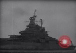 Standbild Naval Schüsse Okinawa Ryukyu Inseln, 1946, aus Sekunde 40 historischem Filmmaterial Videoclip 65675027754