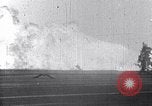 Standbild F9F Flugzeugabsturz Korea, 1951, aus Sekunde 4 historischem Filmmaterial Videoclip 65675027755
