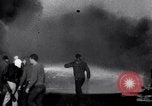Standbild F9F Flugzeugabsturz Korea, 1951, aus Sekunde 21 historischem Filmmaterial Videoclip 65675027755