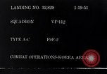 Standbild F9F Flugzeugabsturz Korea, 1951, aus Sekunde 4 historischem Filmmaterial Videoclip 65675027756