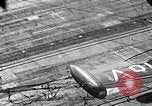 Standbild F9F Flugzeugabsturz Korea, 1951, aus Sekunde 13 historischem Filmmaterial Videoclip 65675027756