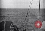 Standbild F4U Flugzeugabsturz Korea, 1951, aus Sekunde 14 historischem Filmmaterial Videoclip 65675027757