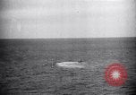 Standbild F4U Flugzeugabsturz Korea, 1951, aus Sekunde 24 historischem Filmmaterial Videoclip 65675027757