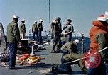 Standbild Rettung der abgestürzte Piloten United States USA, 1962, aus Sekunde 56 historischem Filmmaterial Videoclip 65675027763