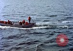 Immagine di Operazioni di salvataggio United States USA, 1962, secondo 41 filmato di repertorio 65675027770