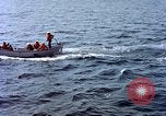 Immagine di Operazioni di salvataggio United States USA, 1962, secondo 42 filmato di repertorio 65675027770
