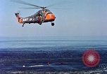 Standbild Rettungsaktionen United States USA, 1962, aus Sekunde 18 historischem Filmmaterial Videoclip 65675027773