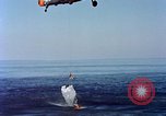 Standbild Rettungsaktionen United States USA, 1962, aus Sekunde 35 historischem Filmmaterial Videoclip 65675027773