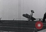 Standbild US Marine Corps Grumman F3F-2 stürzt auf Flight Deck der USS Wasp Atlantik, 1940, aus Sekunde 13 historischem Filmmaterial Videoclip 65675027775