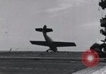 Immagine di F4F nasi sulla USS Wasp Teatro pacifico, 1942, secondo 24 filmato di repertorio 65675027779