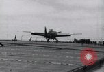 Standbild Wasp Flight Operations Pacific Theater, 1942, aus Sekunde 26 historischem Filmmaterial Videoclip 65675027788