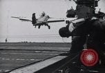 Standbild F4F-3 Streiks carrier Insel und Abstürze Atlantik, 1941, aus Sekunde 3 historischem Filmmaterial Videoclip 65675027792