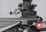 Standbild F4F-3 Streiks carrier Insel und Abstürze Atlantik, 1941, aus Sekunde 7 historischem Filmmaterial Videoclip 65675027792
