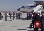 Standbild Schatullen der Astronauten Andrews Air Force Base Maryland USA, 1967, aus Sekunde 40 historischem Filmmaterial Videoclip 65675027808