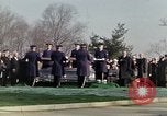 Standbild Ich Virgil Grissom Beerdigung Arlington Cemetery Virginia USA, 1967, aus Sekunde 24 historischem Filmmaterial Videoclip 65675027809