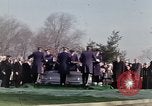 Standbild Ich Virgil Grissom Beerdigung Arlington Cemetery Virginia USA, 1967, aus Sekunde 29 historischem Filmmaterial Videoclip 65675027809