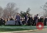 Standbild Ich Virgil Grissom Beerdigung Arlington Cemetery Virginia USA, 1967, aus Sekunde 47 historischem Filmmaterial Videoclip 65675027809