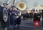 Standbild Astronauten Virgil Grissom ich Beerdigung Arlington Cemetery Virginia USA, 1967, aus Sekunde 43 historischem Filmmaterial Videoclip 65675027810