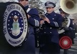 Standbild Astronauten Virgil Grissom ich Beerdigung Arlington Cemetery Virginia USA, 1967, aus Sekunde 46 historischem Filmmaterial Videoclip 65675027810