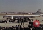 Standbild Schatullen der Astronauten Grissom und Chaffee Andrews Air Force Base Maryland USA, 1967, aus Sekunde 38 historischem Filmmaterial Videoclip 65675027812